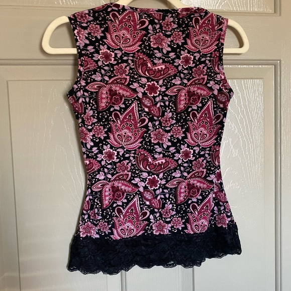 Y2K Floral Lace Tank Top - Picture 4 of 5